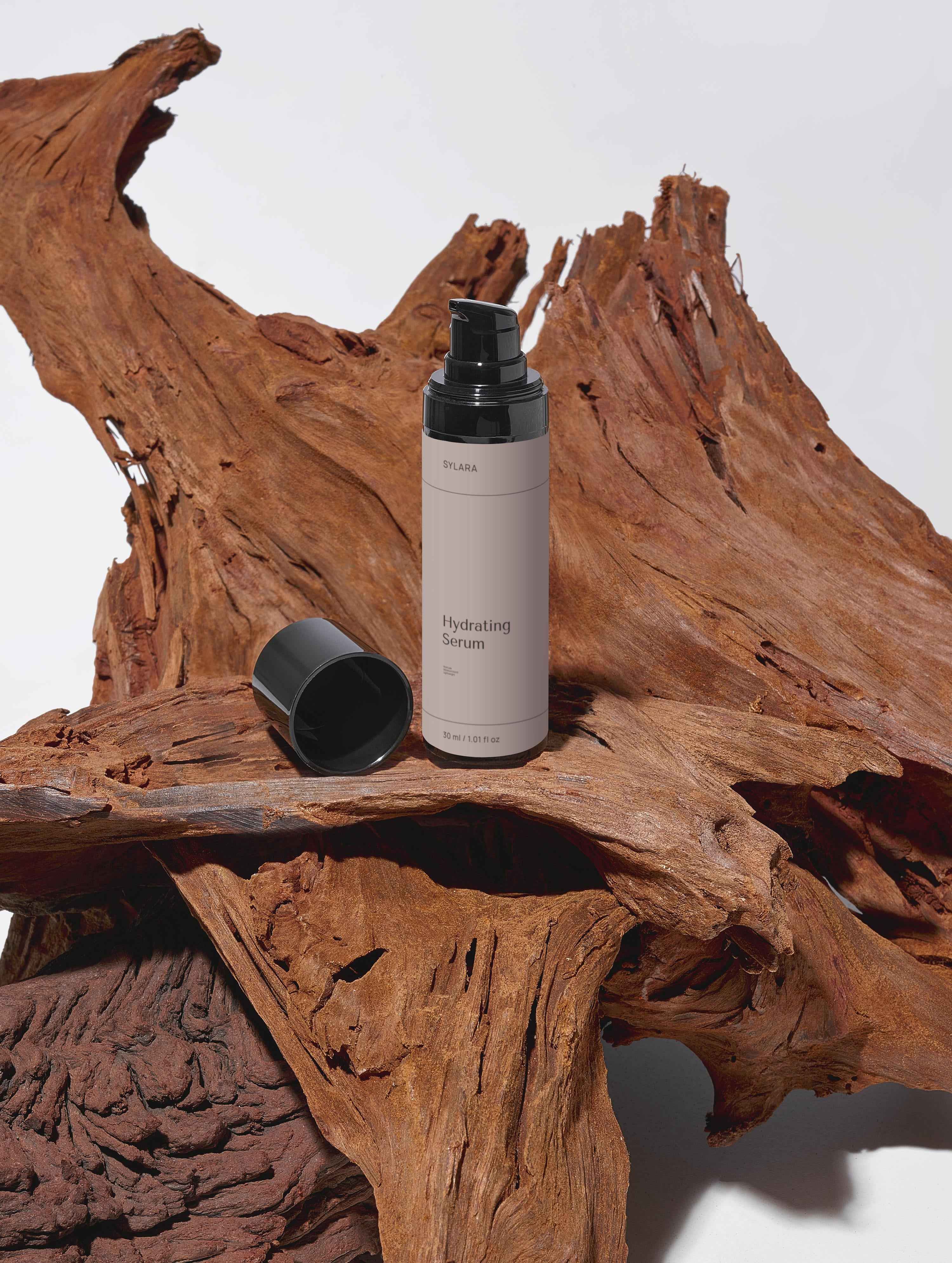 Hydrating Serum with Bisabolol & Peony Extract for Deep Moisture