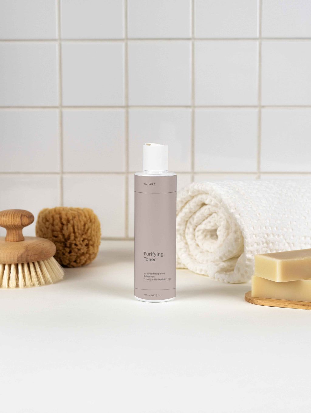 Purifying Toner for Oily Skin with Salicylic Acid – Clears Pores & Balances Skin
